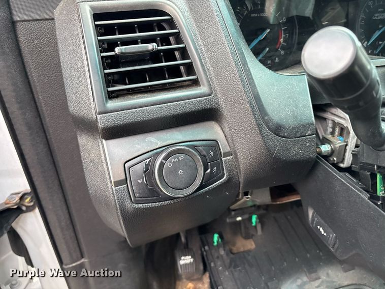 image for item EG8525 2016 Ford Explorer Police Interceptor SUV