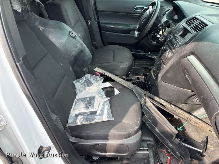 image for item EG8525 2016 Ford Explorer Police Interceptor SUV