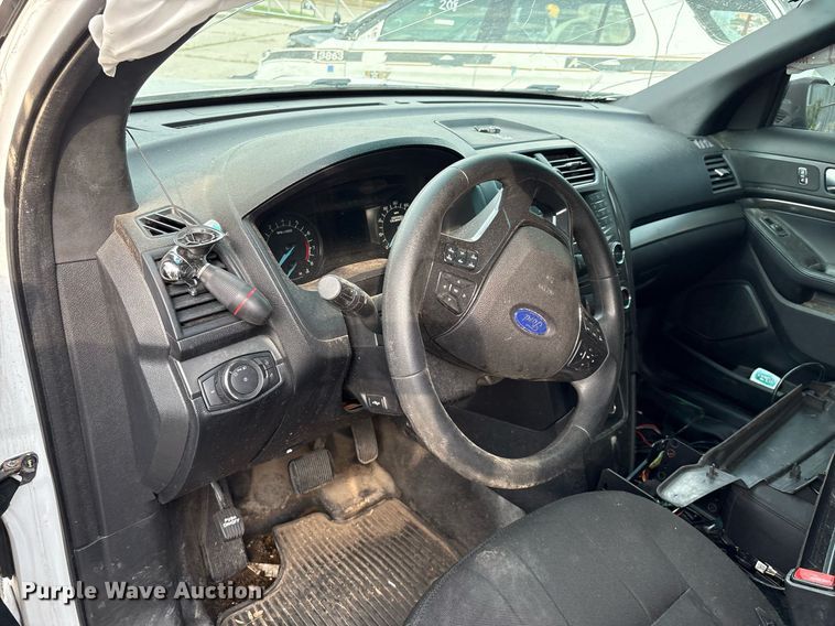 image for item EG8526 2016 Ford Explorer Police Interceptor SUV