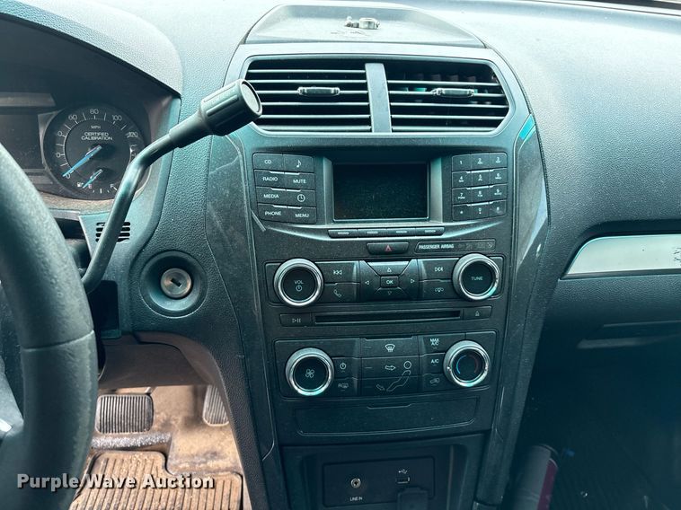 image for item EG8526 2016 Ford Explorer Police Interceptor SUV