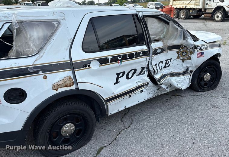 image for item EG8527 2017 Ford Explorer Police Interceptor SUV