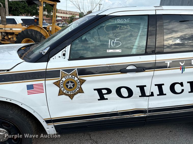 image for item EG8527 2017 Ford Explorer Police Interceptor SUV