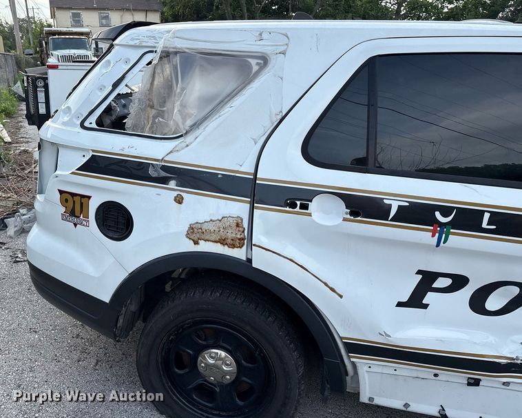 image for item EG8527 2017 Ford Explorer Police Interceptor SUV