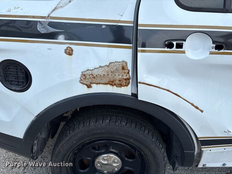 image for item EG8527 2017 Ford Explorer Police Interceptor SUV