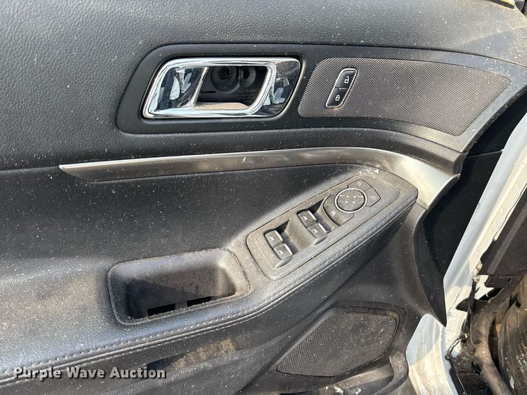 image for item EG8527 2017 Ford Explorer Police Interceptor SUV