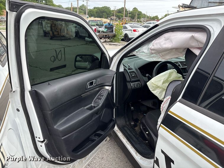 image for item EG8528 2019 Ford Explorer Police Interceptor SUV