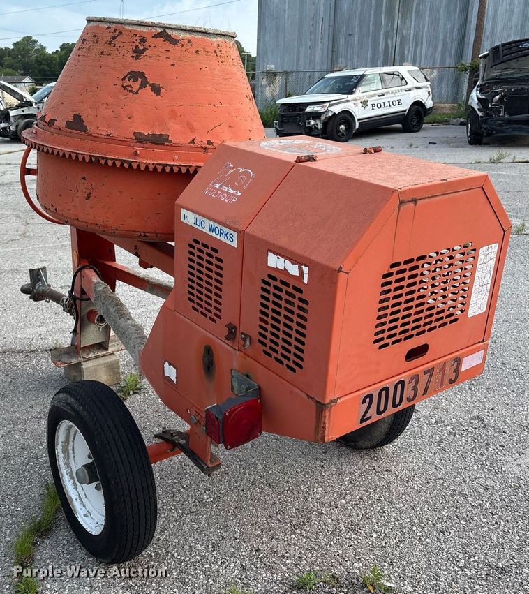 image for item EG8529 2003 Multiquip MC-92 concrete mixer