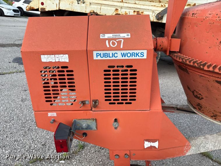 image for item EG8529 2003 Multiquip MC-92 concrete mixer