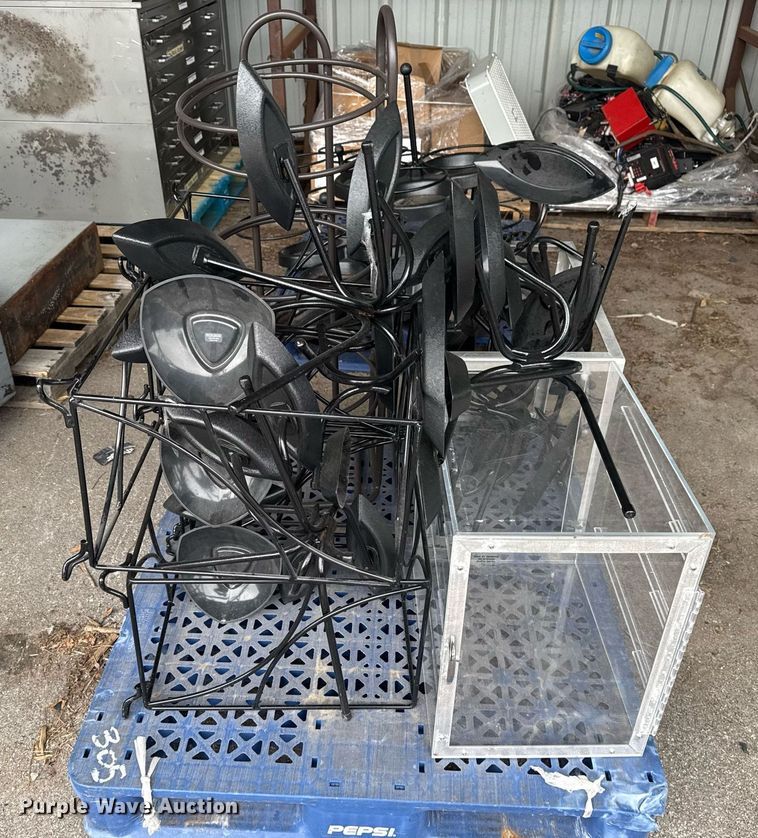 image for item EG8532 Lazy Susan turntables