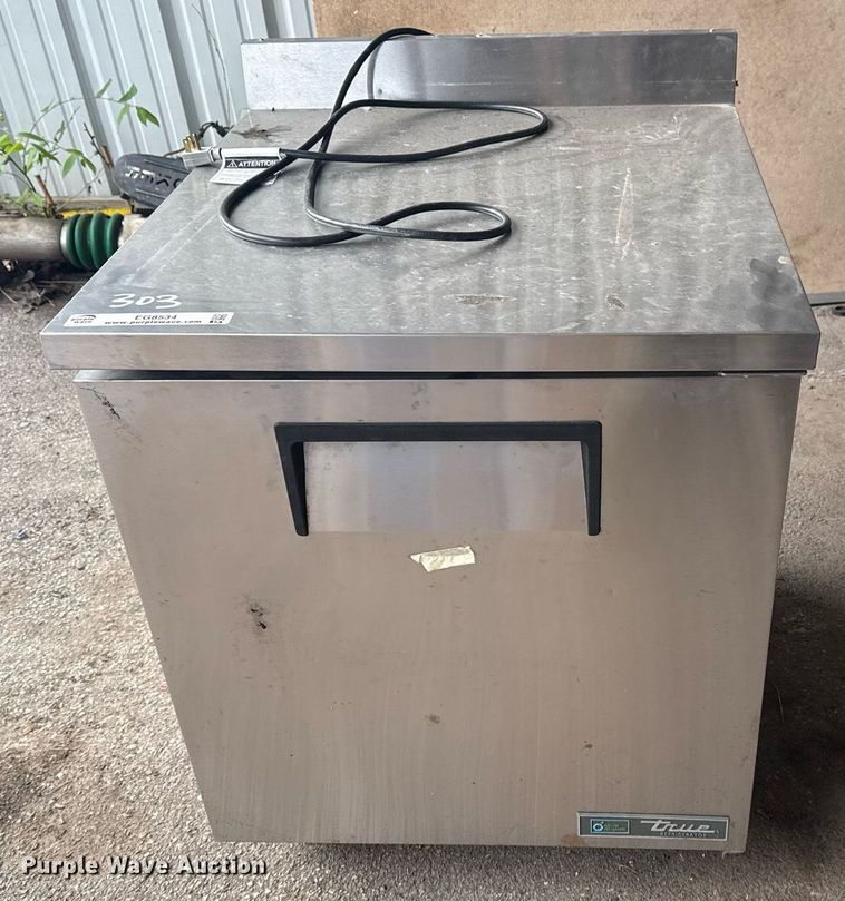 image for item EG8534 True Refrigeration TWT-27-HC worktop refrigerator