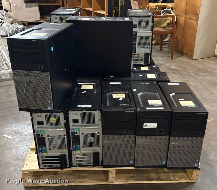 image for item EG8544 Approximately 18 Dell OptiPlex desktops