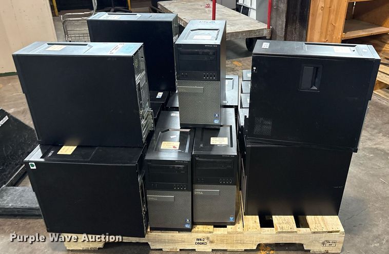 image for item EG8544 Approximately 18 Dell OptiPlex desktops