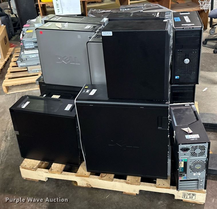 image for item EG8546 Approximately 20 Dell desktops