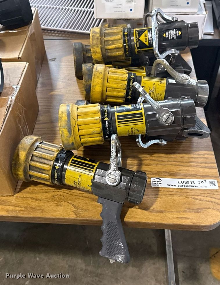 image for item EG8548 Approximately 8 Select-O-Matic SM-30F nozzles