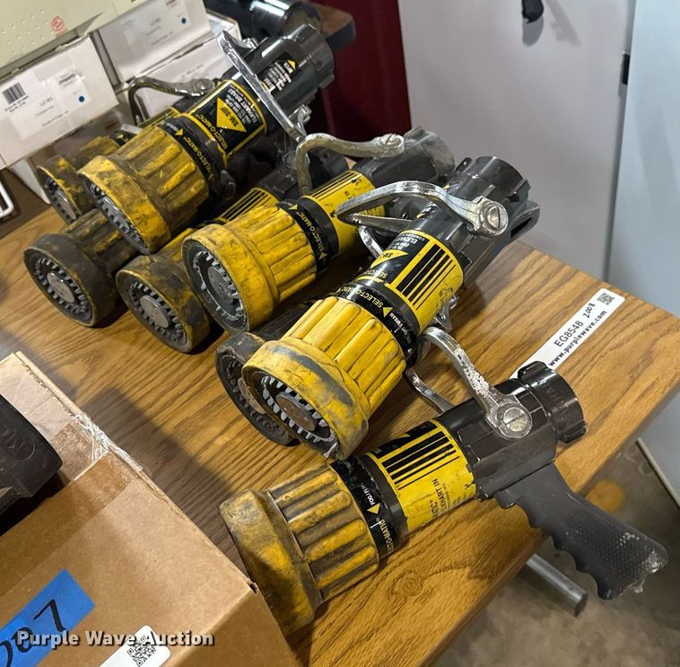 image for item EG8548 Approximately 8 Select-O-Matic SM-30F nozzles