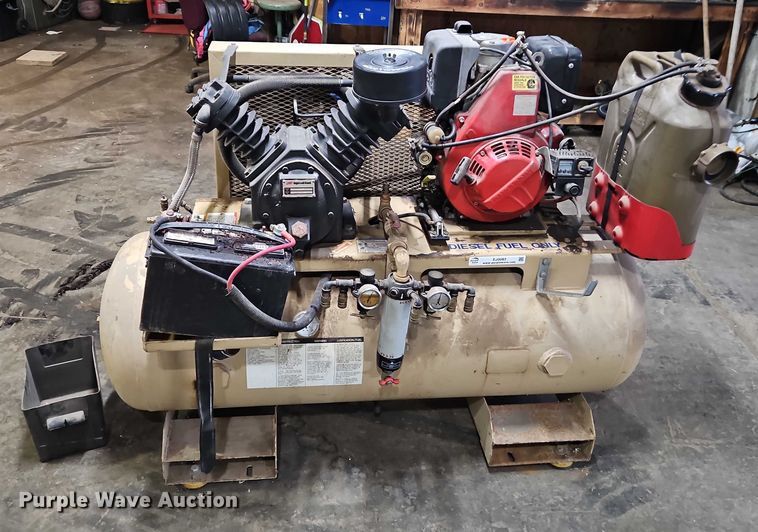 image for item EJ0083 Ingersoll Rand D2475-80 air compressor