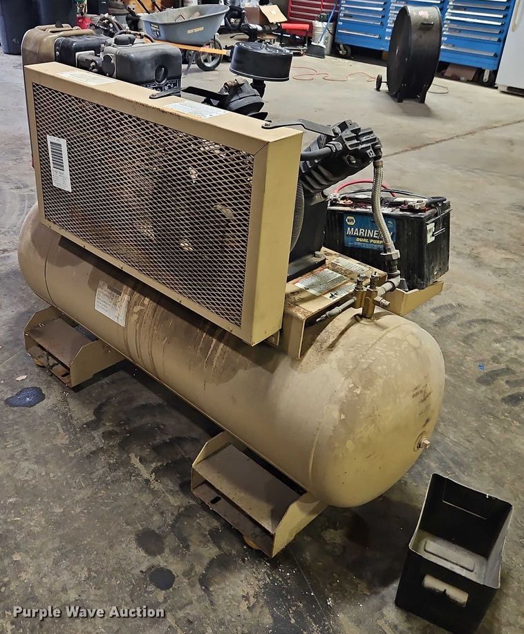 image for item EJ0083 Ingersoll Rand D2475-80 air compressor
