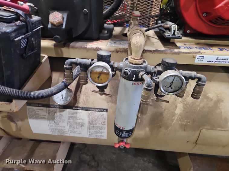 image for item EJ0083 Ingersoll Rand D2475-80 air compressor