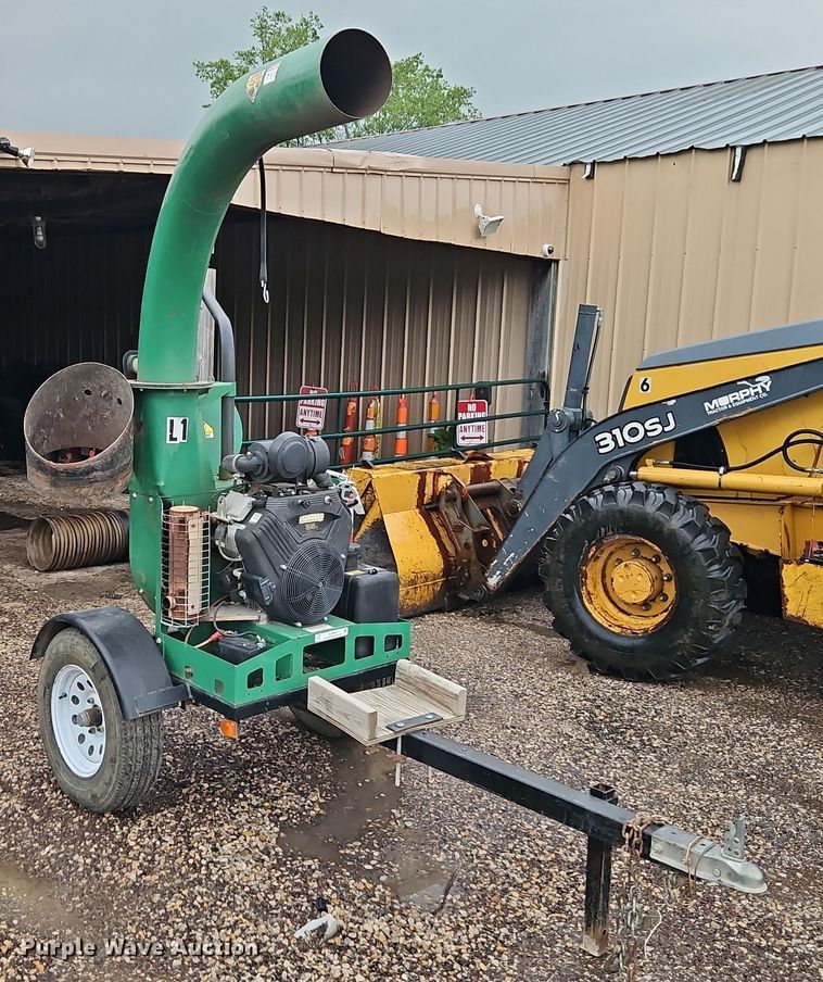 image for item EJ0084 Billy Goat DL3600V leaf vacuum