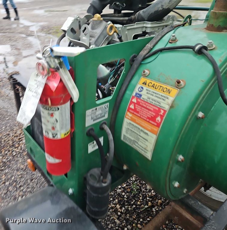 image for item EJ0084 Billy Goat DL3600V leaf vacuum