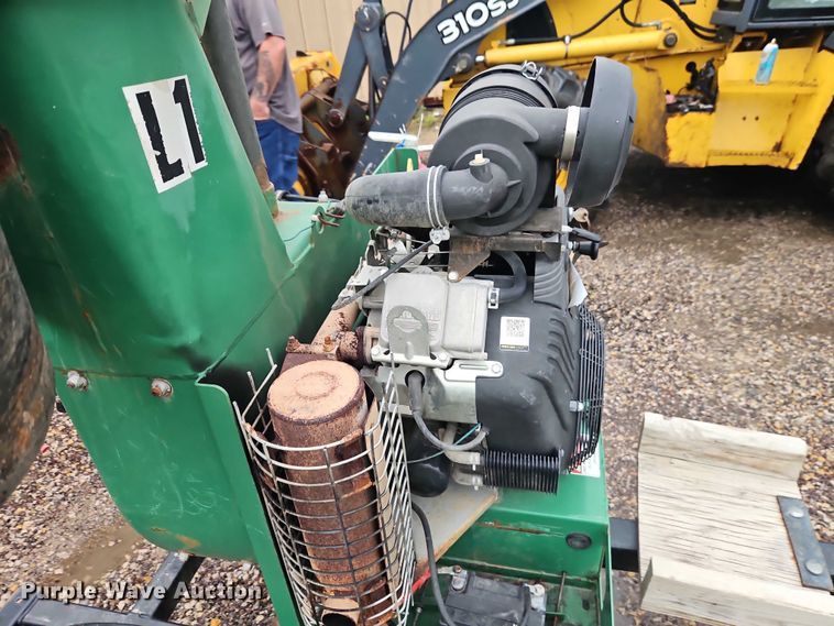 image for item EJ0084 Billy Goat DL3600V leaf vacuum