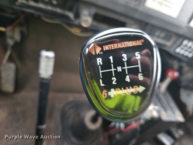 image for item EJ0085 2000 International 4700 dump truck