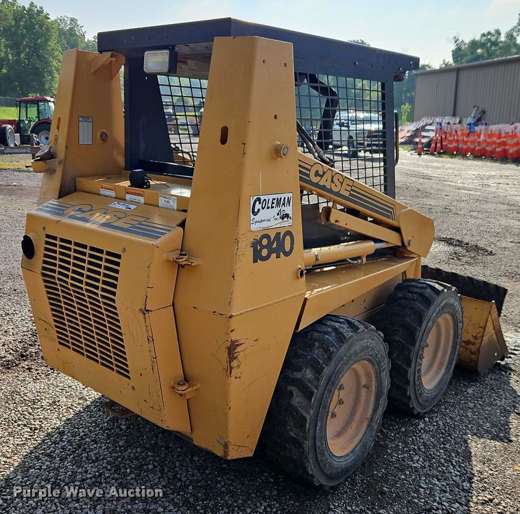 image for item EJ0089 1999 Case 1840 skid steer loader