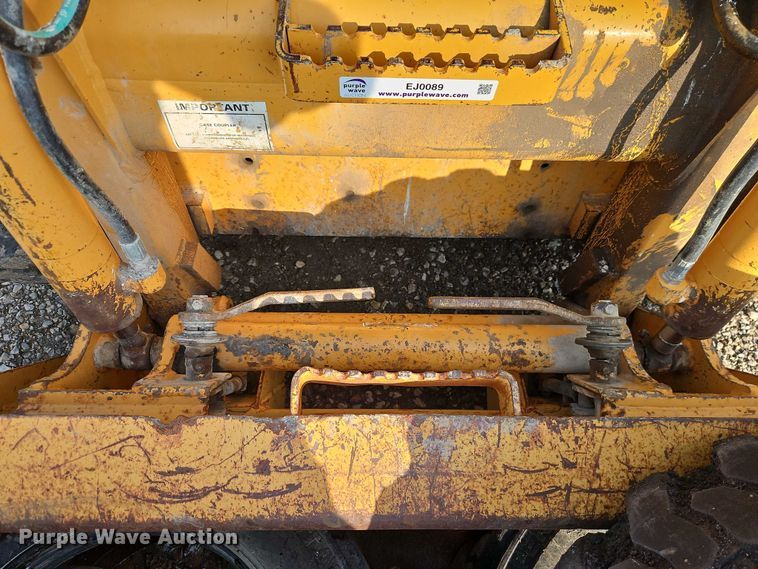 image for item EJ0089 1999 Case 1840 skid steer loader