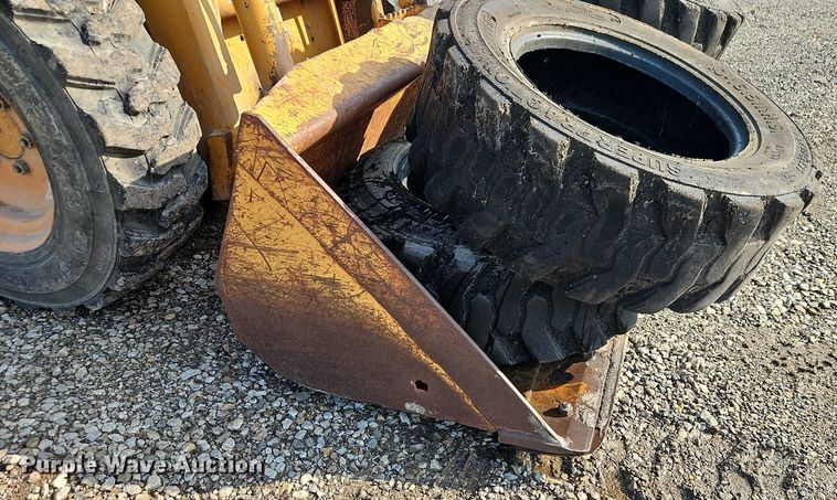 image for item EJ0089 1999 Case 1840 skid steer loader