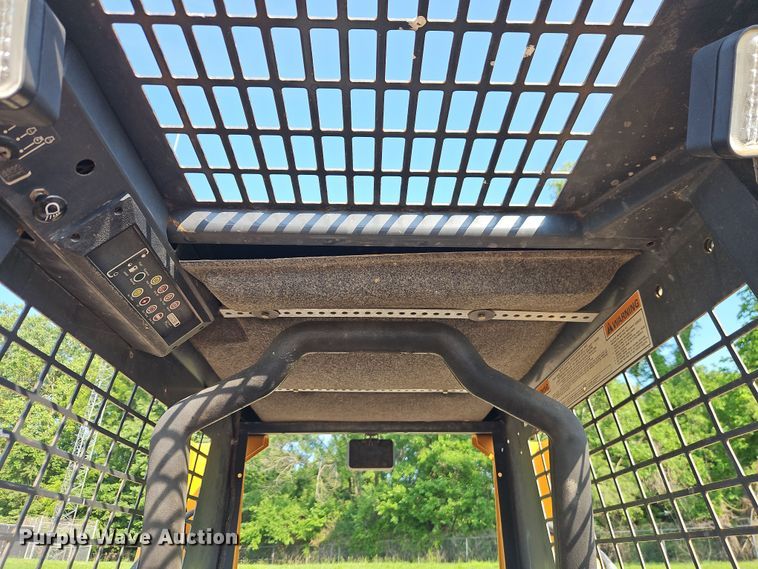 image for item EJ0089 1999 Case 1840 skid steer loader