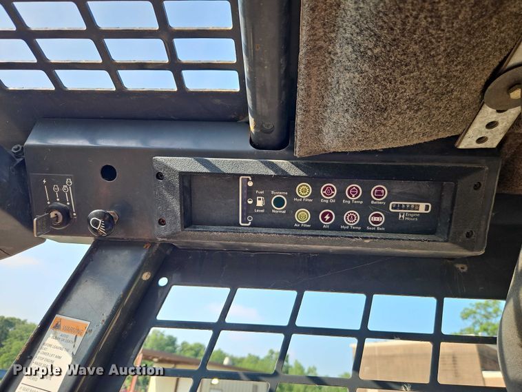 image for item EJ0089 1999 Case 1840 skid steer loader