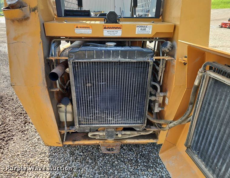 image for item EJ0089 1999 Case 1840 skid steer loader