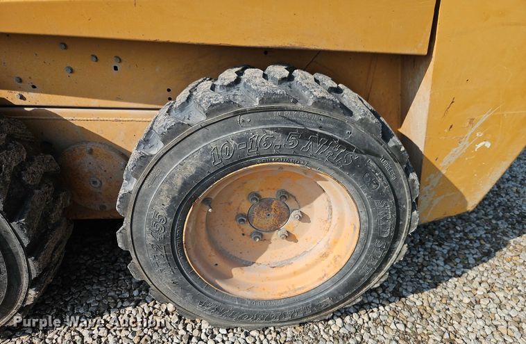 image for item EJ0089 1999 Case 1840 skid steer loader