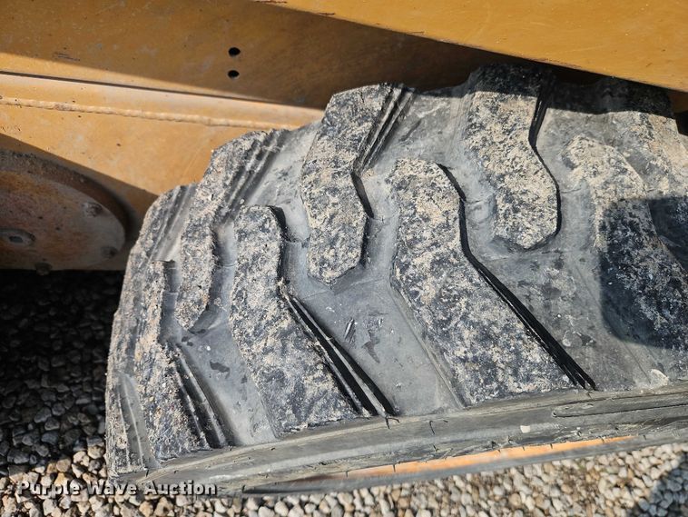 image for item EJ0089 1999 Case 1840 skid steer loader