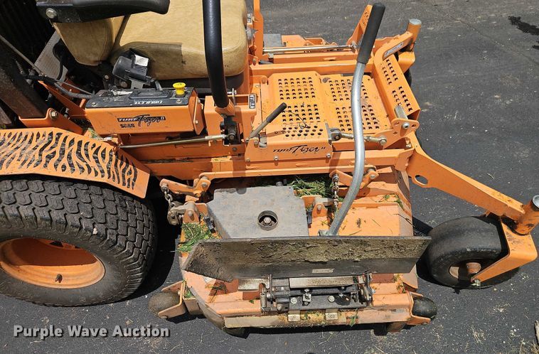image for item EJ0100 Scagg Turf Tiger II ZTR lawn mower