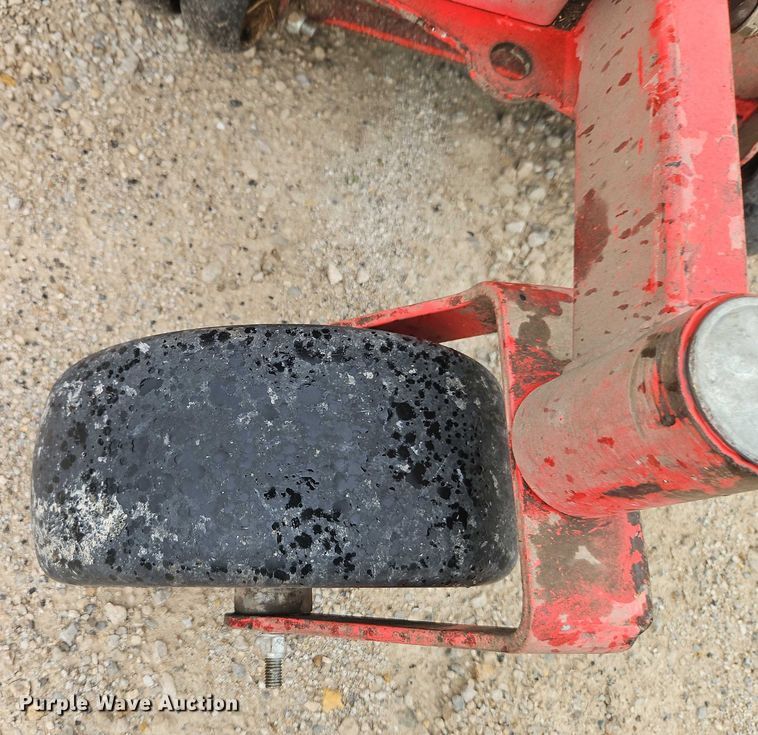 image for item EJ0117 Gravely Pro-Turn 452 ZTR lawn mower