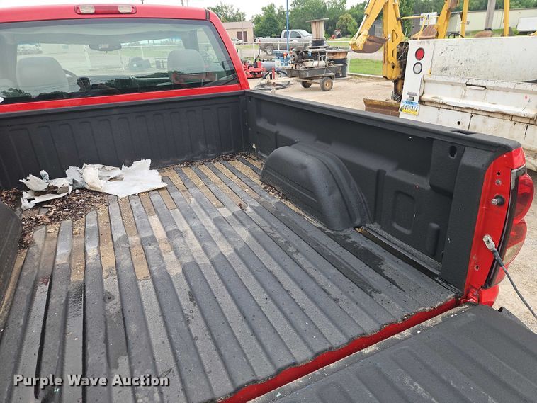 image for item EJ0118 2007 Chevrolet Silverado 1500 pickup truck