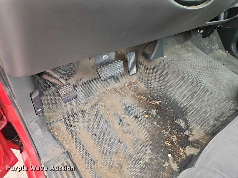 image for item EJ0118 2007 Chevrolet Silverado 1500 pickup truck