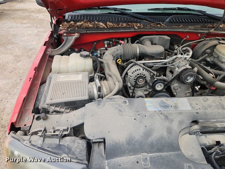 image for item EJ0118 2007 Chevrolet Silverado 1500 pickup truck