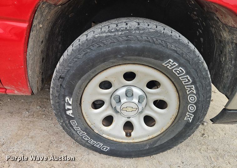 image for item EJ0118 2007 Chevrolet Silverado 1500 pickup truck