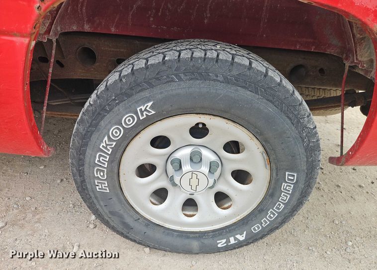 image for item EJ0118 2007 Chevrolet Silverado 1500 pickup truck