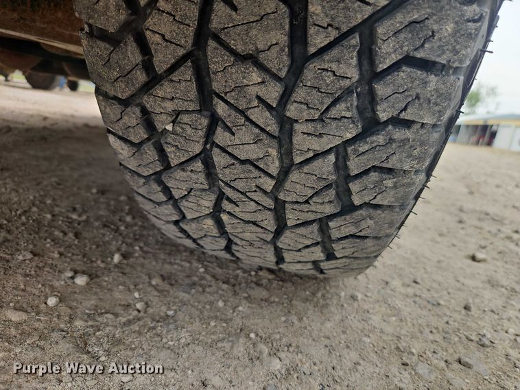 image for item EJ0118 2007 Chevrolet Silverado 1500 pickup truck