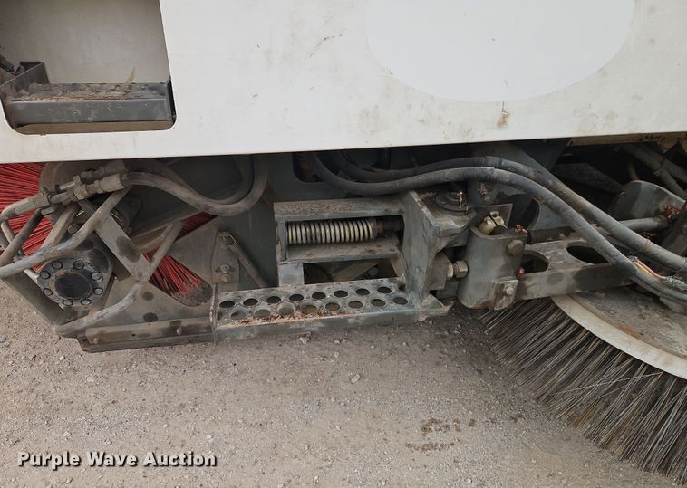 image for item EJ0121 2000 Elgin Pelican series P street sweeper