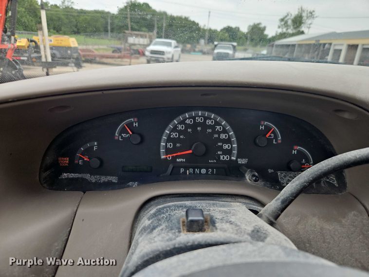 image for item EJ0122 2001 Ford F150 pickup truck