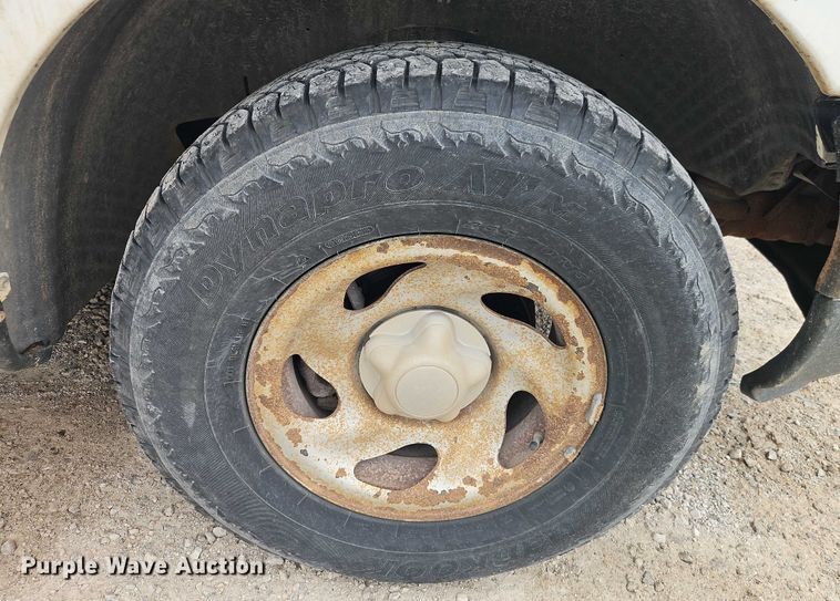 image for item EJ0122 2001 Ford F150 pickup truck