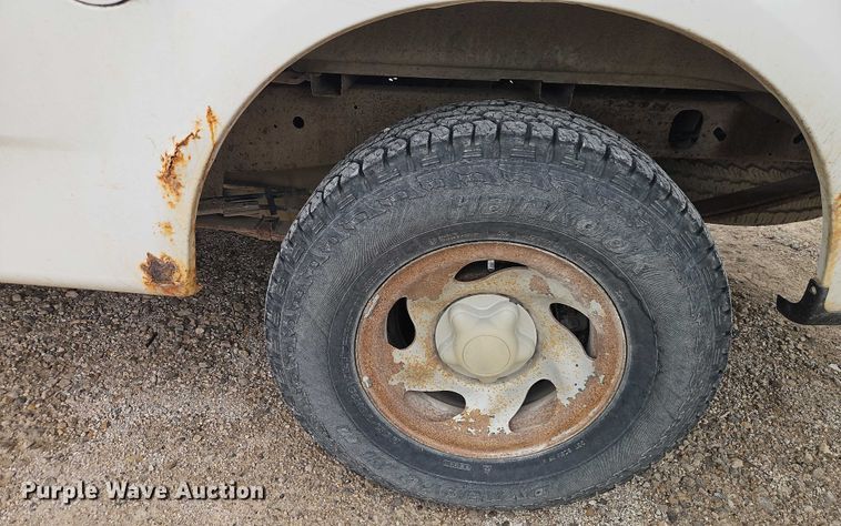 image for item EJ0122 2001 Ford F150 pickup truck