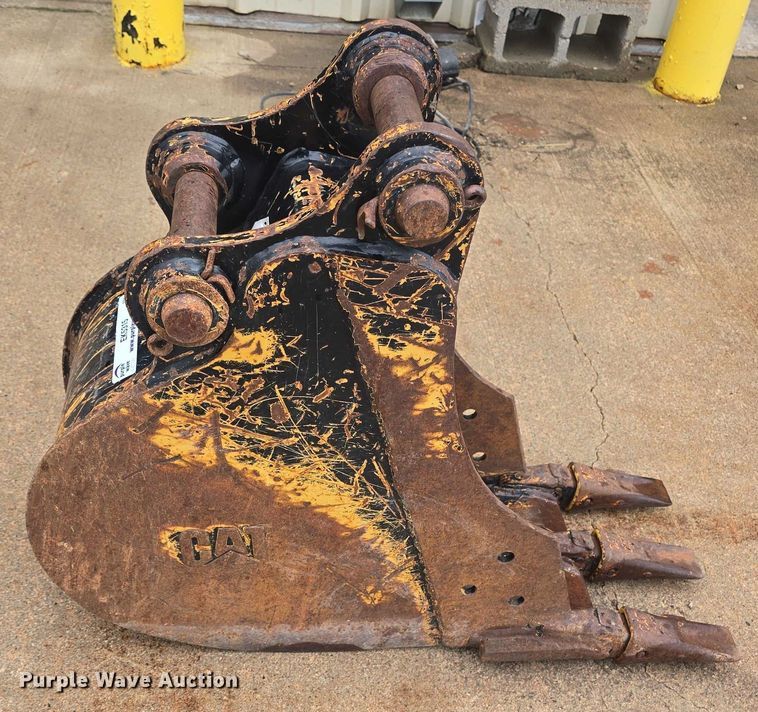 image for item EK5315 Caterpillar mini excavator bucket