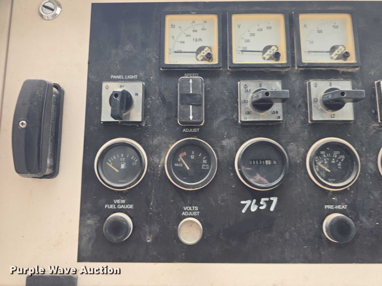 image for item EK5317 2006 Caterpillar XQ30 generator