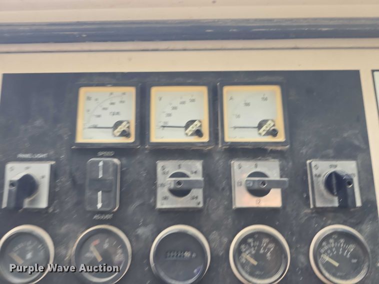 image for item EK5317 2006 Caterpillar XQ30 generator