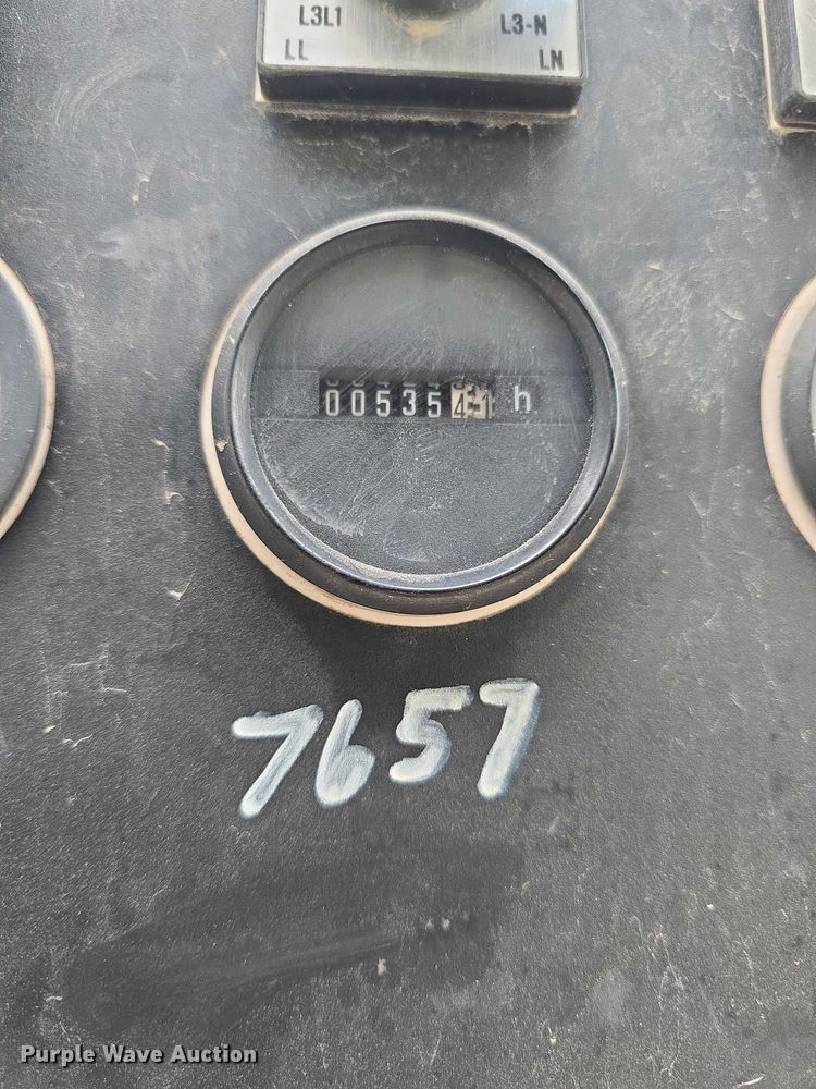 image for item EK5317 2006 Caterpillar XQ30 generator